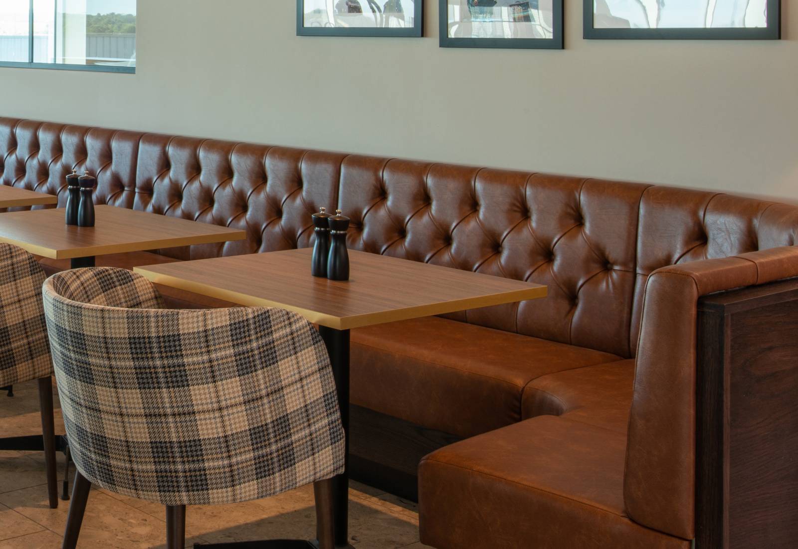 Plaza Airport Lounge