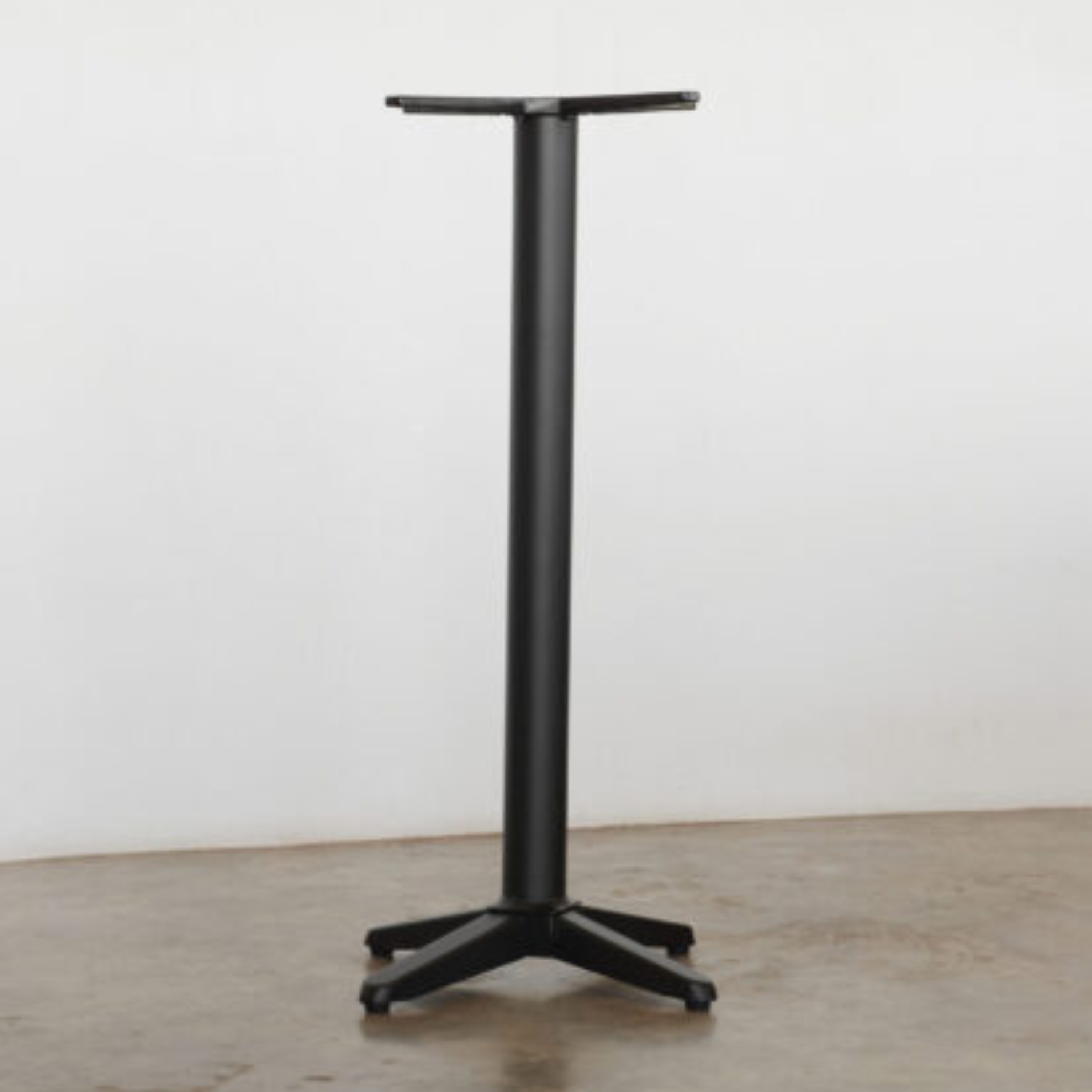 Trail Poseur 27 Table Base Trail Poseur 27 Table Base