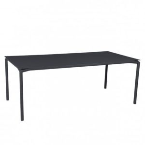 Calvi Table