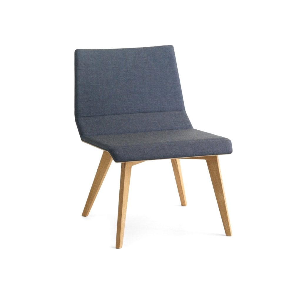 Metria Lounge Chair Metria Lounge Chair