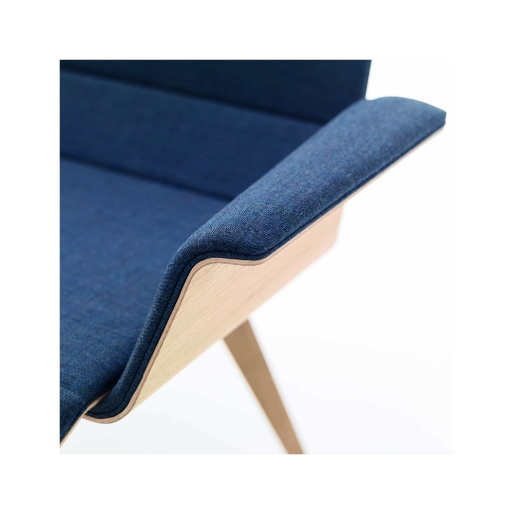 Metria Lounge Chair Metria Lounge Chair