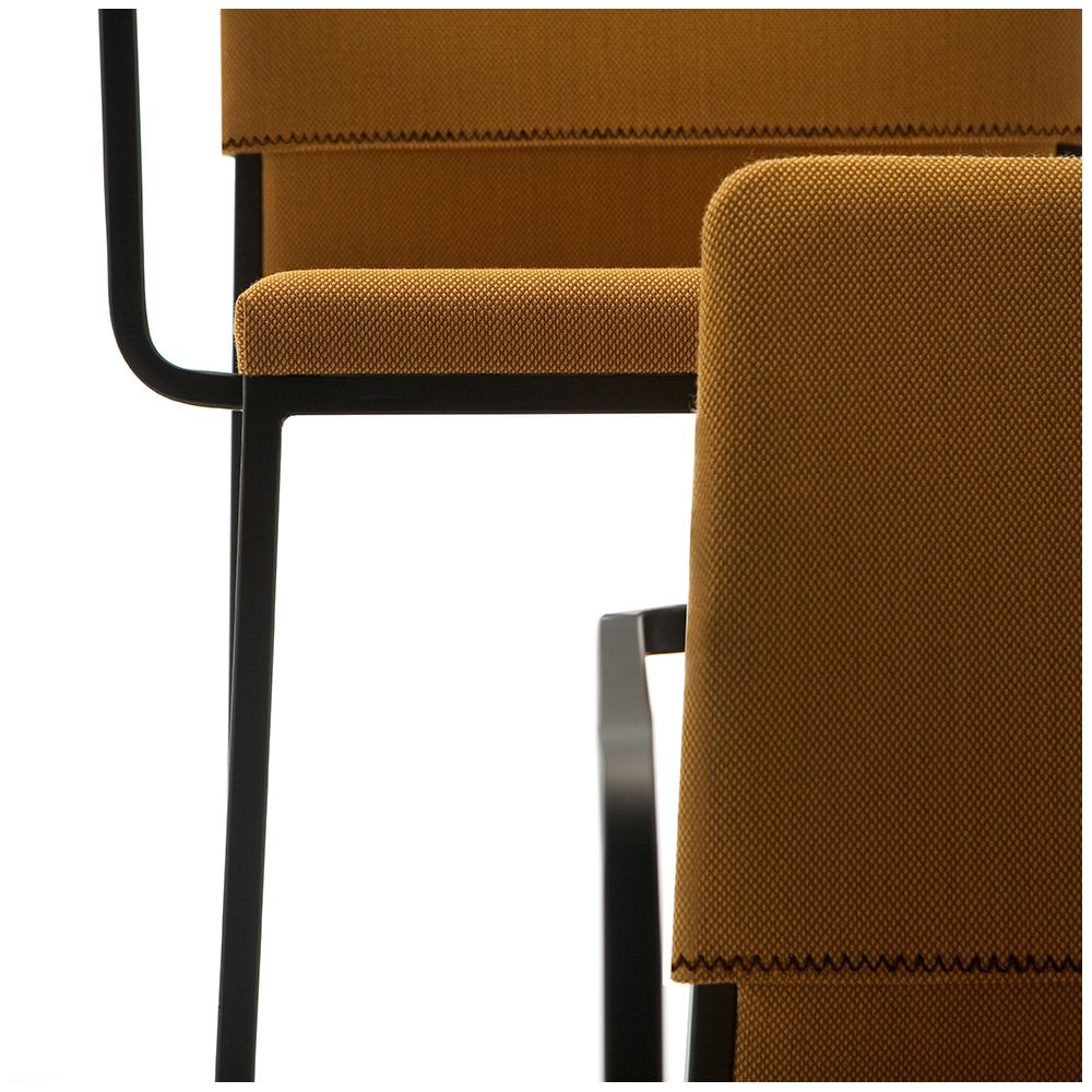 Hat Armchair Hat Armchair