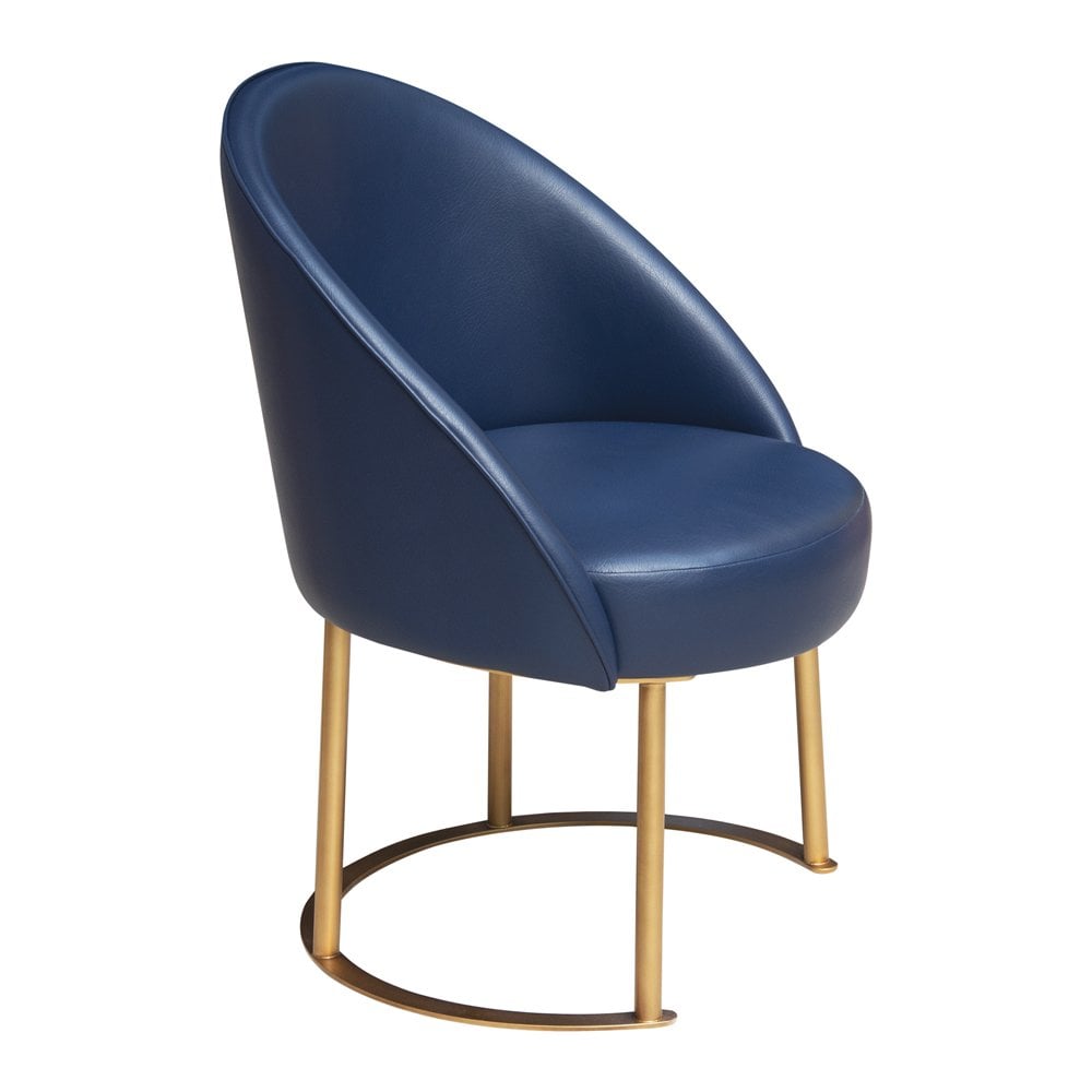Beatrice Deluxe Armchair Beatrice Deluxe Armchair