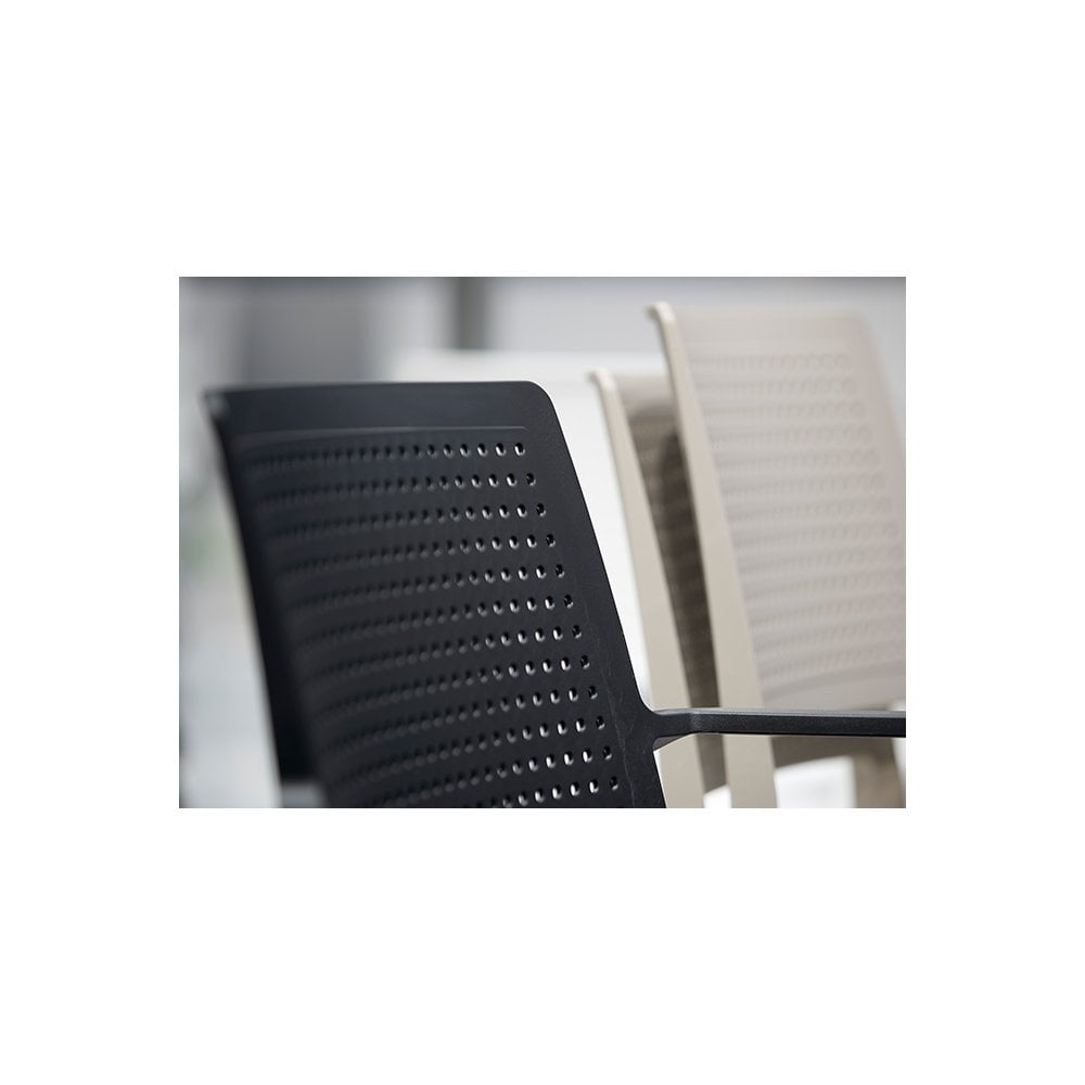 Emi Armchair Emi Armchair