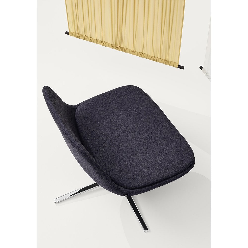 Pure Loop Lounge Chair Pure Loop Lounge Chair