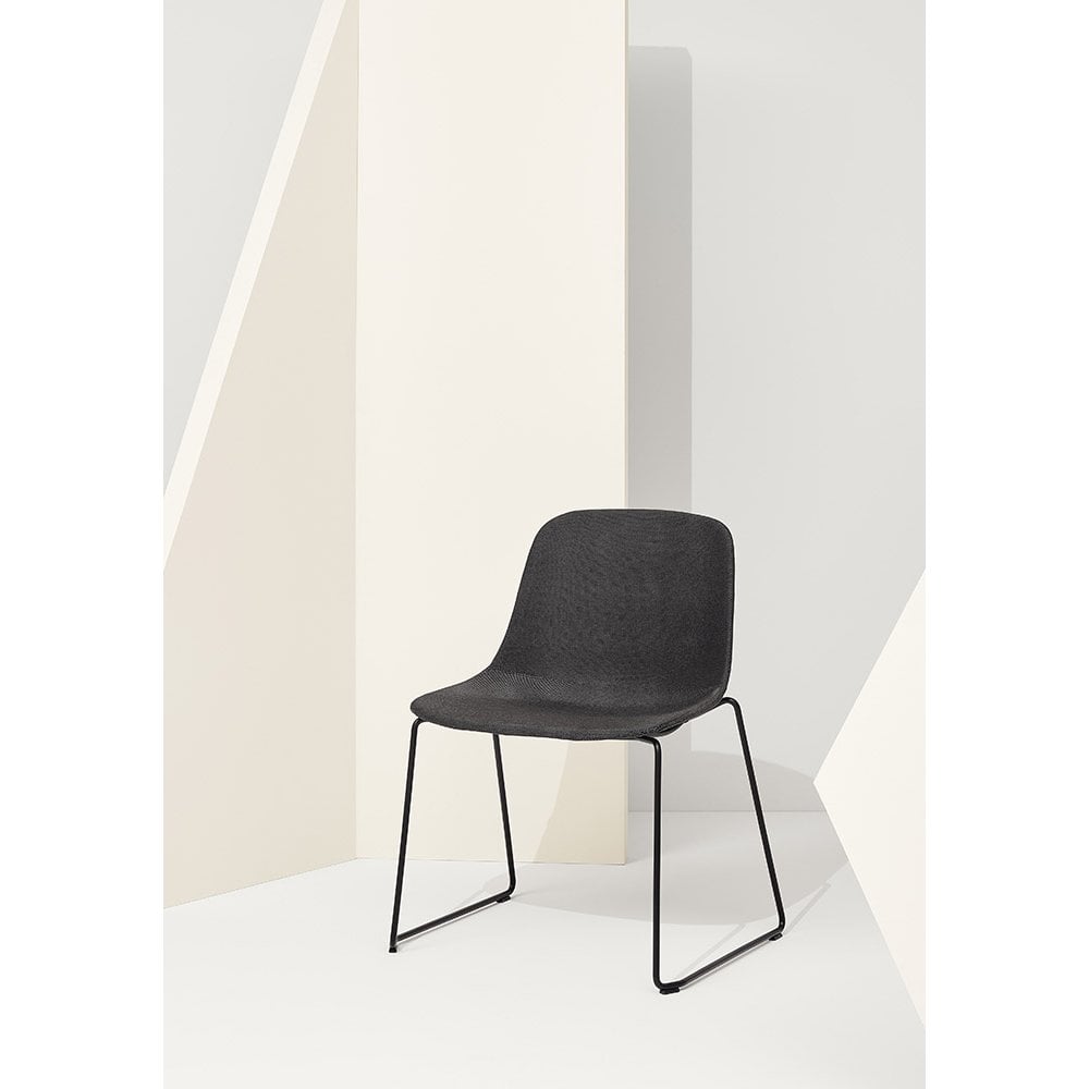 Pure Loop Mono Chair Pure Loop Mono Chair