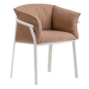 Lamorisse 3685 Armchair