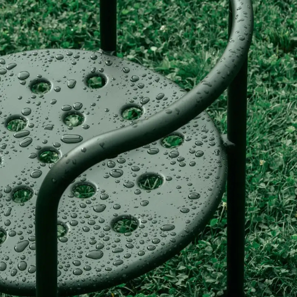 Roe Metal Armchair Roe Metal Armchair