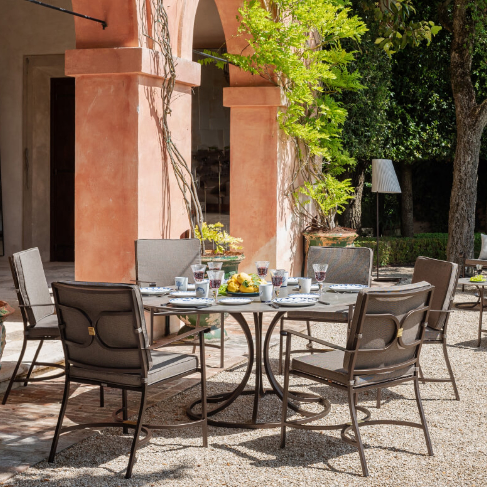 Collier Round Dining Table Collier Round Dining Table